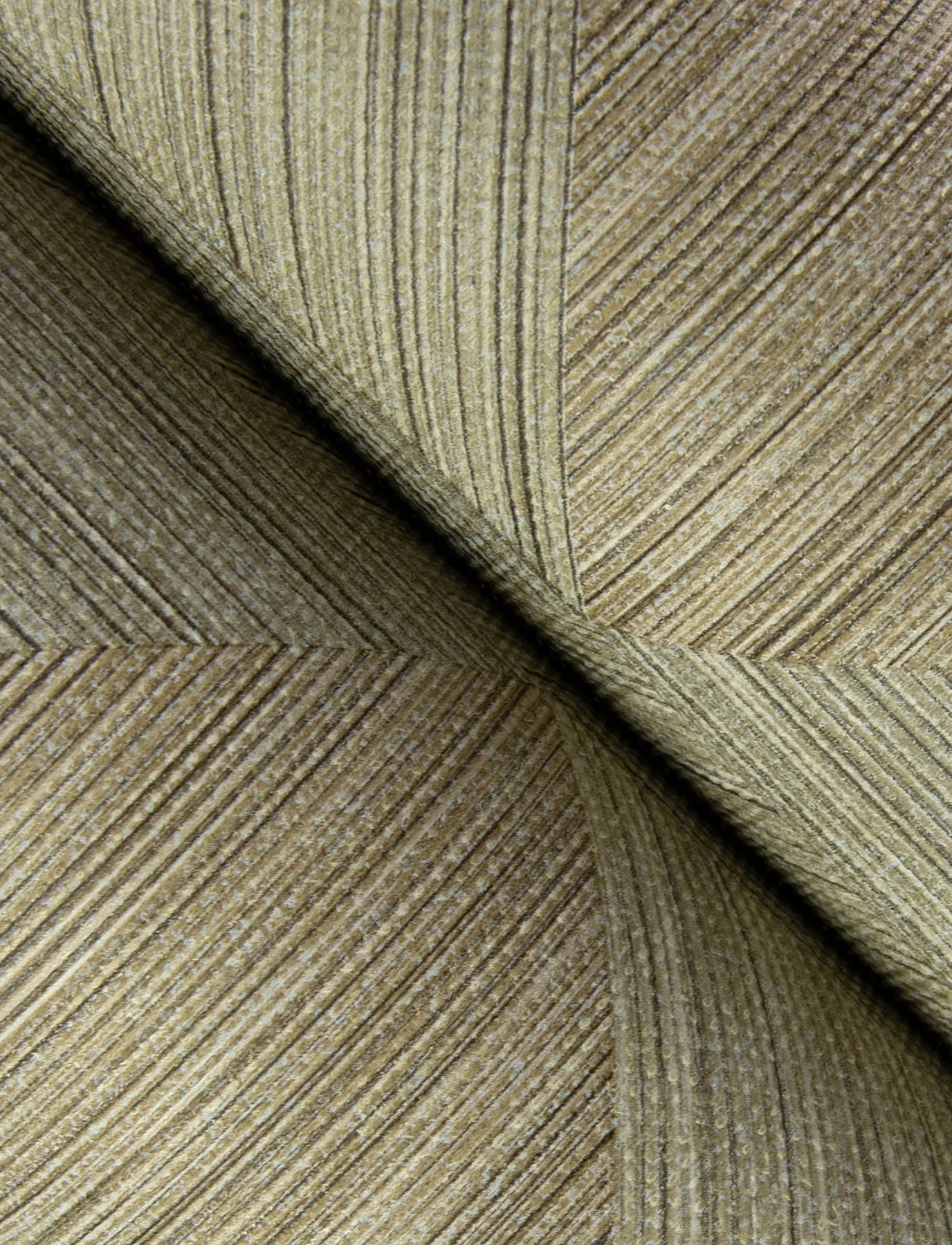 Presley Black Tessellation Wallpaper (Coffee)