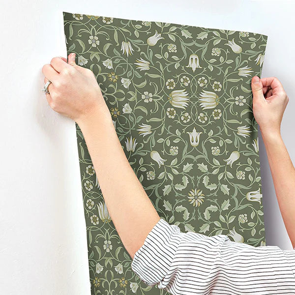 No 1 Holland Park Wallpaper (Green)