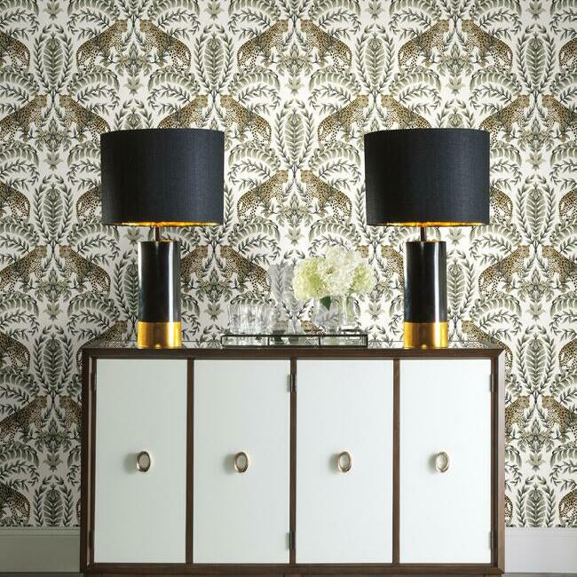 Jungle Leopard Wallpaper (White/Black)