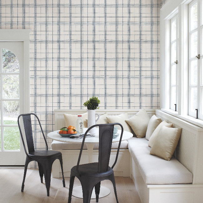 Farmhouse Plaid Wallpaper- Navy/White