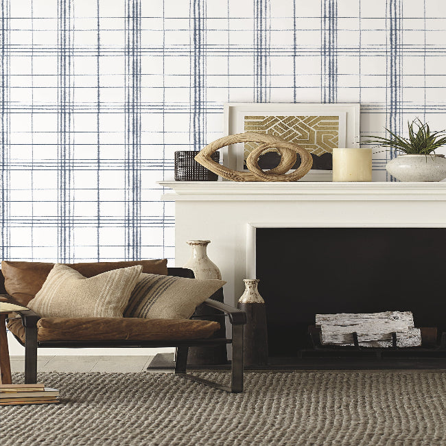 Farmhouse Plaid Wallpaper- Navy/White