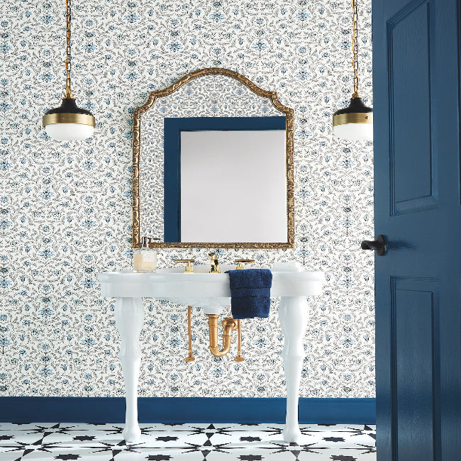 Vintage Blooms Wallpaper- Blue