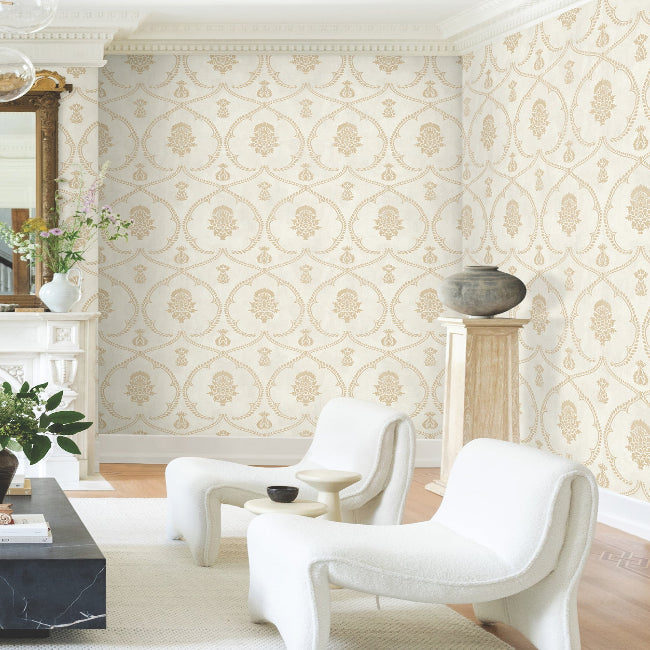 Royal Damask Wallpaper- Soft Gold