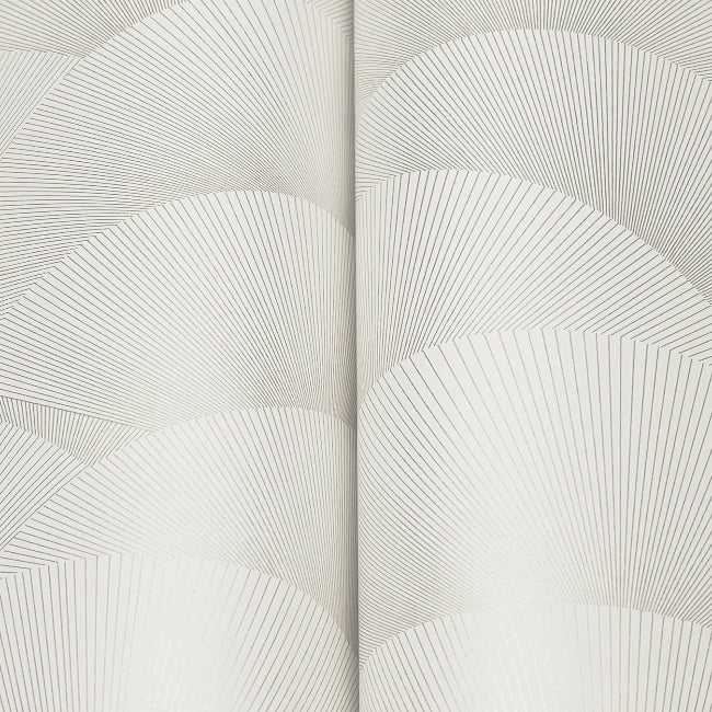 Morning Shell Wallpaper- White & Silver